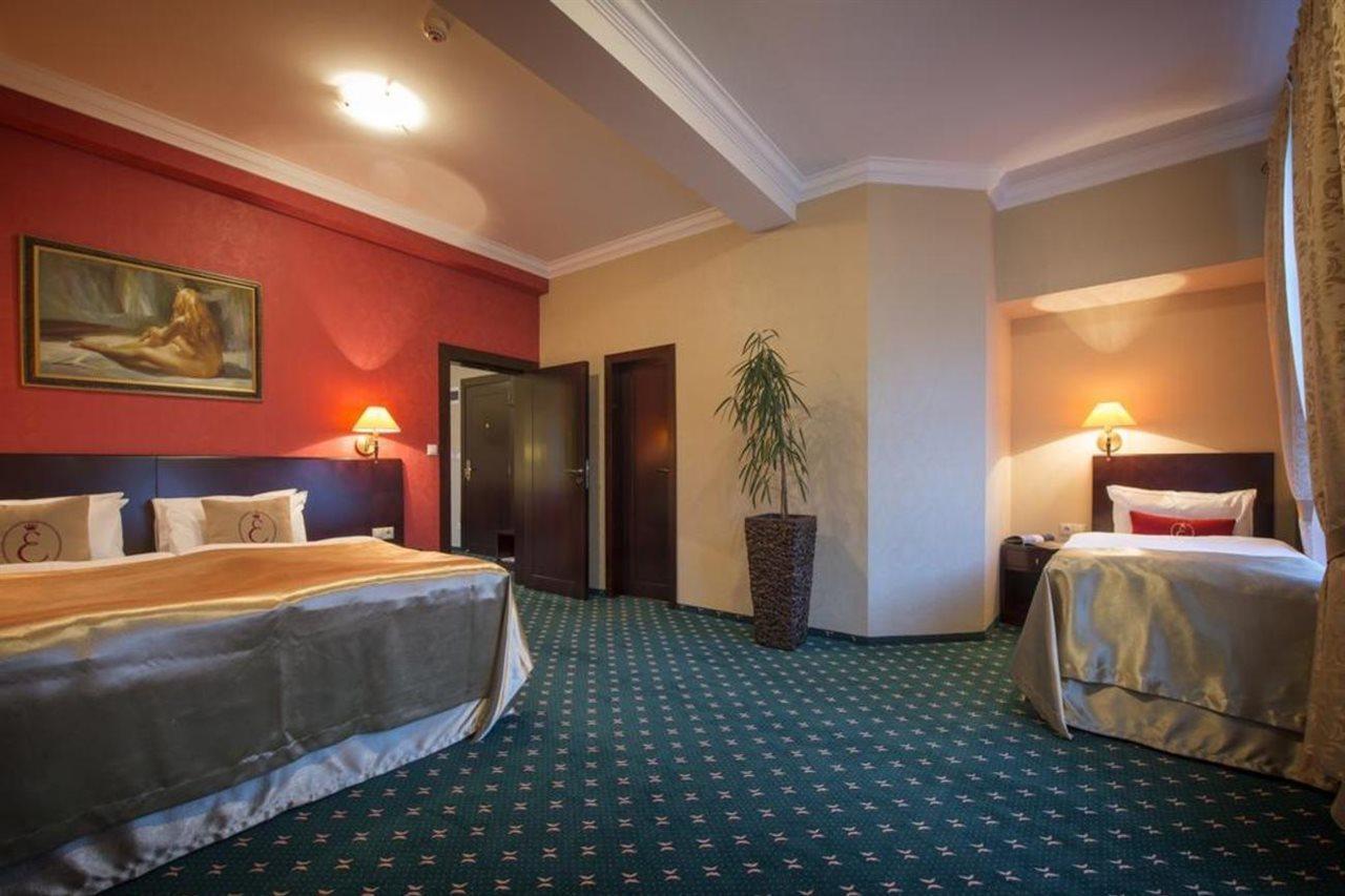 Hotel Europa بوبراد المظهر الخارجي الصورة