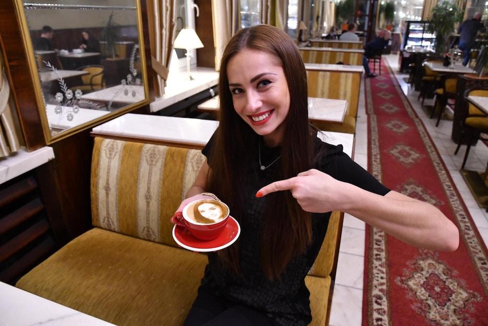 Hotel Europa بوبراد المظهر الخارجي الصورة