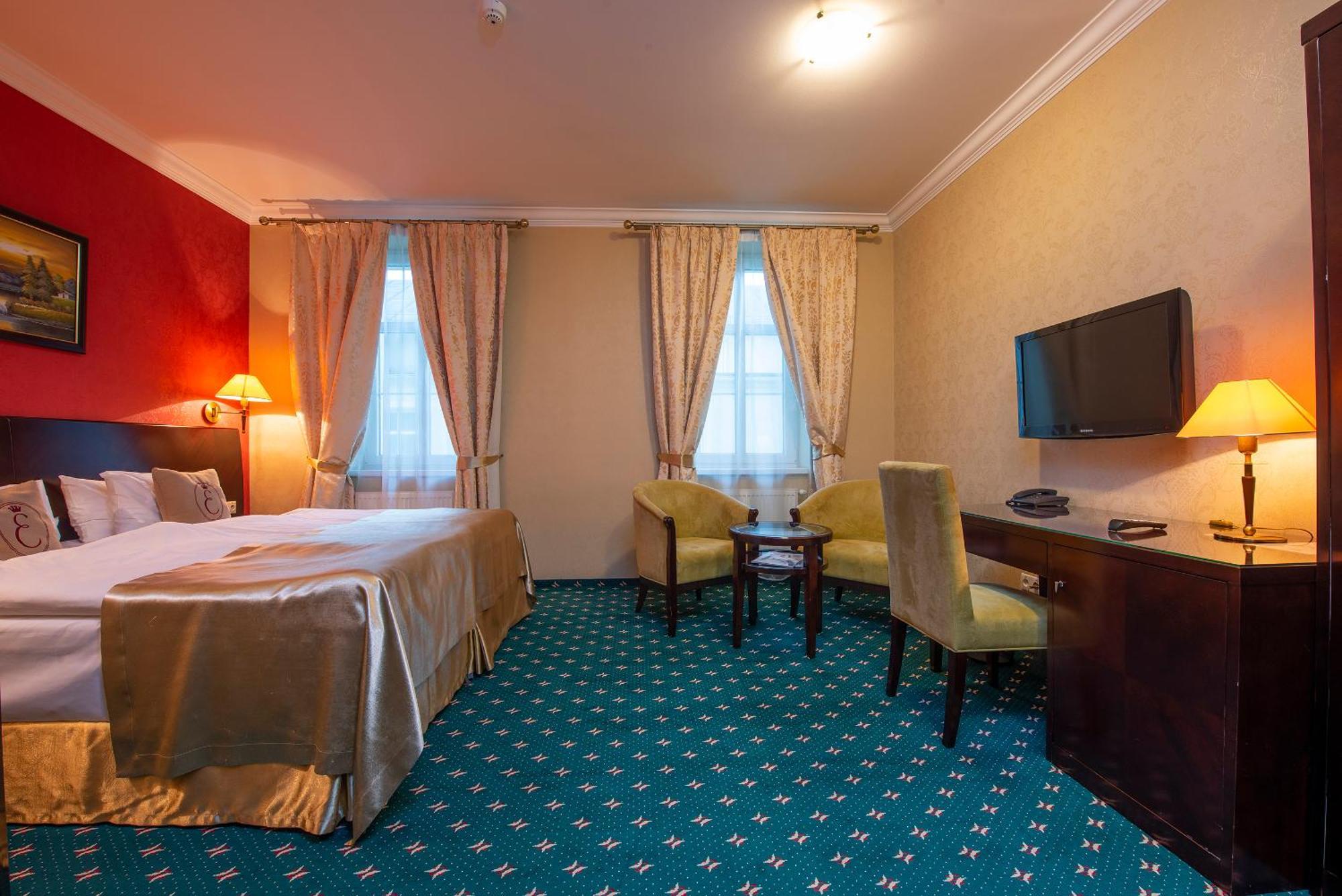 Hotel Europa بوبراد المظهر الخارجي الصورة