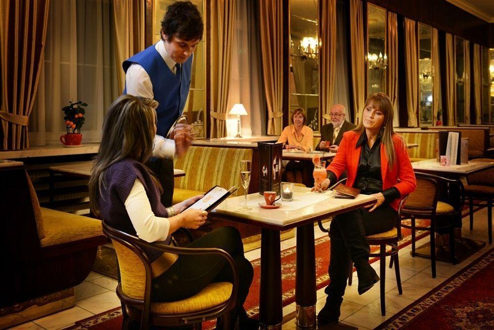 Hotel Europa بوبراد المظهر الخارجي الصورة